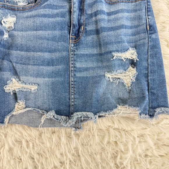 American Eagle Hi-Rise Mini Denim Skirt Size 4 Blue Stretch Distressed Y2K - Picture 6 of 11